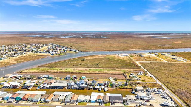 0 Cr 690a, Freeport, TX 77541