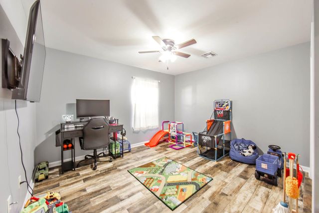 398 Galvez Lane, Houma, LA 70363