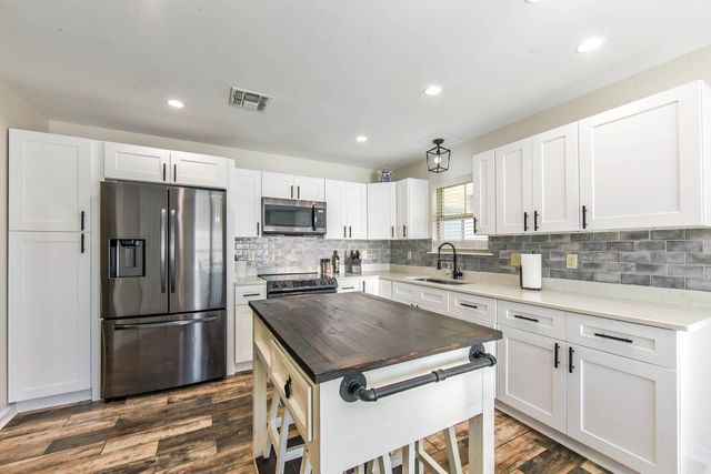 398 Galvez Lane, Houma, LA 70363