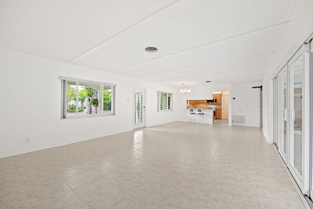 2640 SW 34th Avenue, Fort Lauderdale, FL 33312