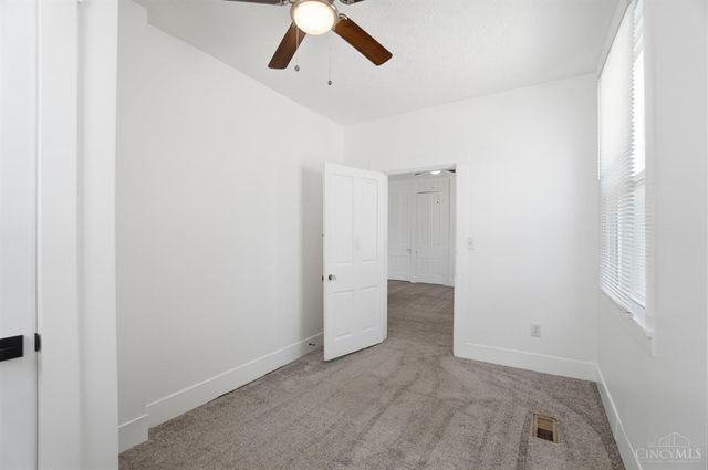 225 N Hill Street, Harrison, OH 45030