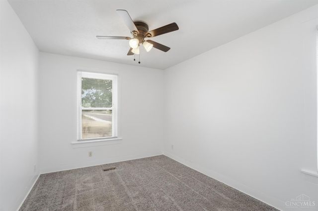 225 N Hill Street, Harrison, OH 45030