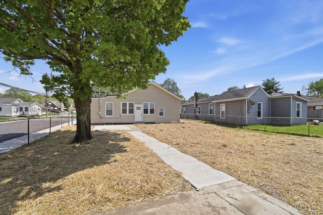 225 N Hill Street, Harrison, OH 45030