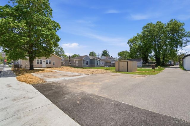 225 N Hill Street, Harrison, OH 45030