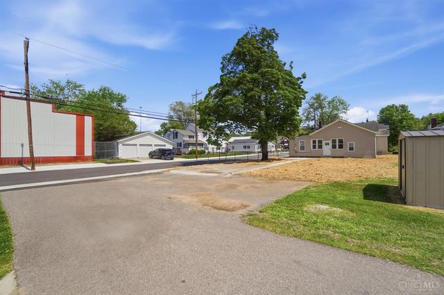 225 N Hill Street, Harrison, OH 45030