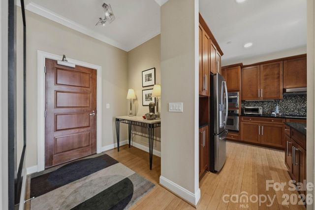435 S Tryon Street 904, Charlotte, NC 28202