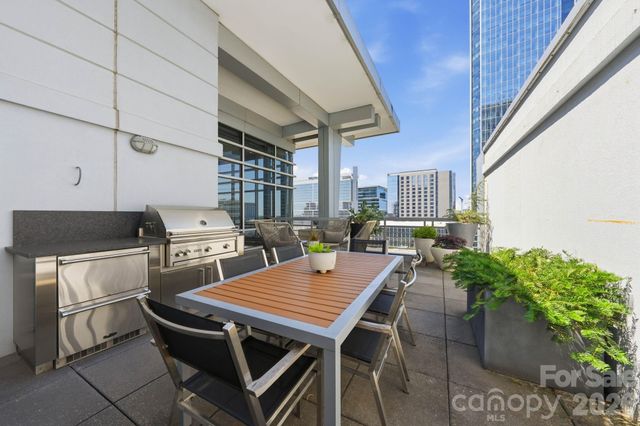 435 S Tryon Street 904, Charlotte, NC 28202