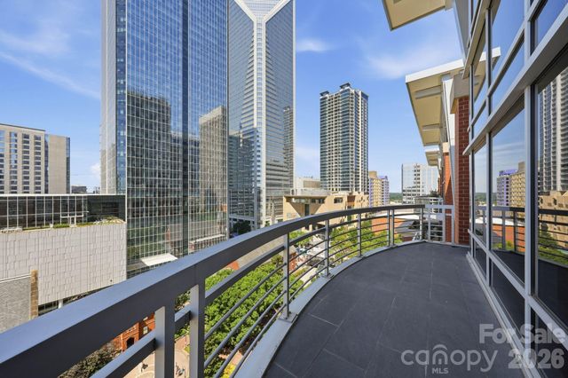 435 S Tryon Street 904, Charlotte, NC 28202