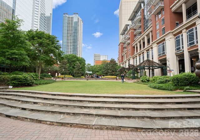 435 S Tryon Street 904, Charlotte, NC 28202