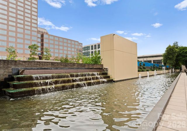 435 S Tryon Street 904, Charlotte, NC 28202