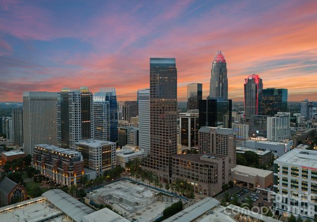 435 S Tryon Street 904, Charlotte, NC 28202