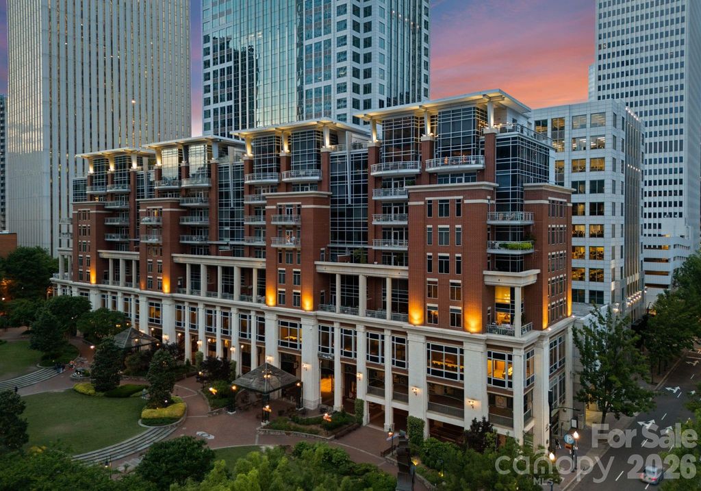 435 S Tryon Street 904, Charlotte, NC 28202