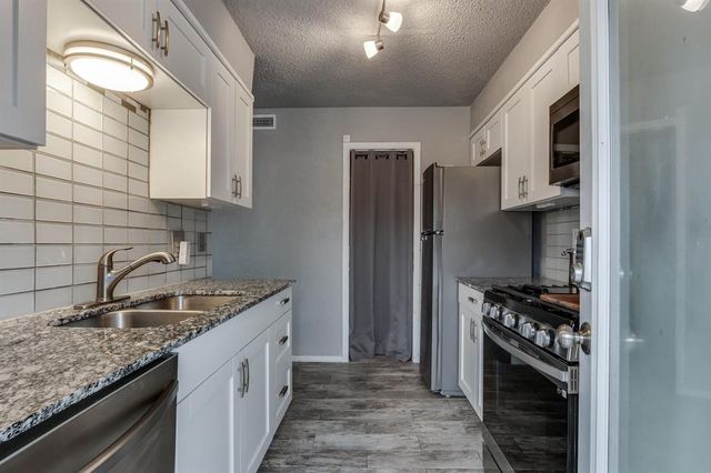 6736 N Meridian Avenue, Oklahoma City, OK 73116