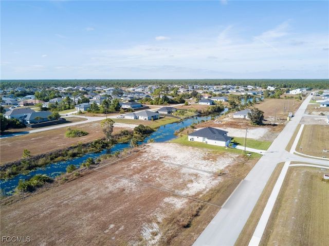 4230 Connection AVE, Cape Coral, FL 33909