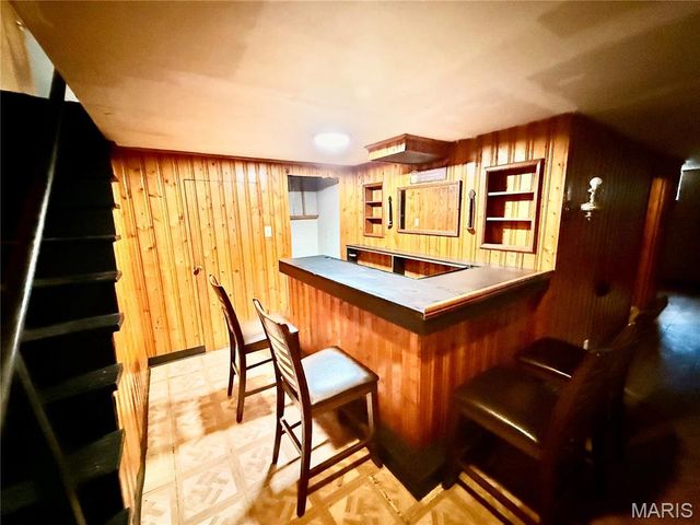 1047 Forest Home Drive, Bellefontaine Nghbrs, MO 63137