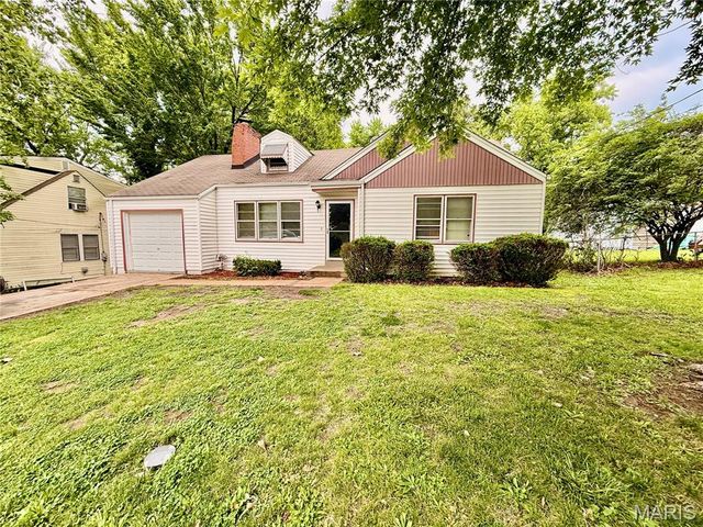 1047 Forest Home Drive, Bellefontaine Nghbrs, MO 63137