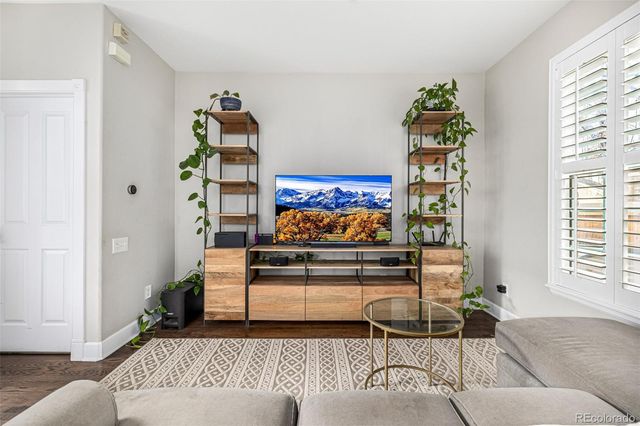 1003 Roslyn Court, Denver, CO 80230