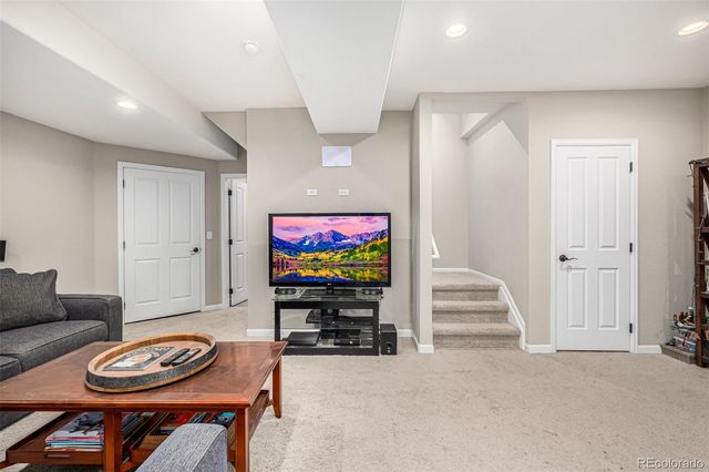 1003 Roslyn Court, Denver, CO 80230