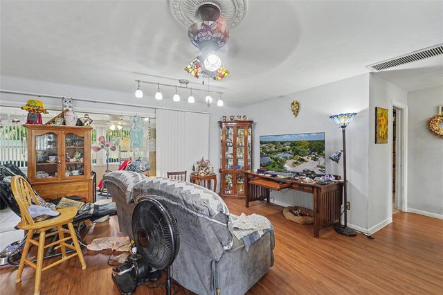 9735 50TH AVENUE N, Madeira Beach, FL 33708