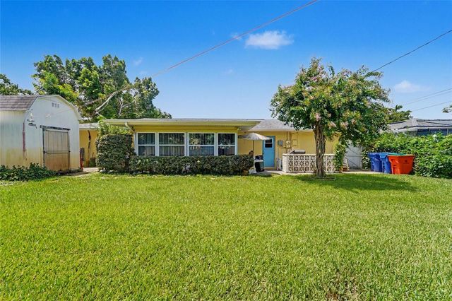 9735 50TH AVENUE N, Madeira Beach, FL 33708