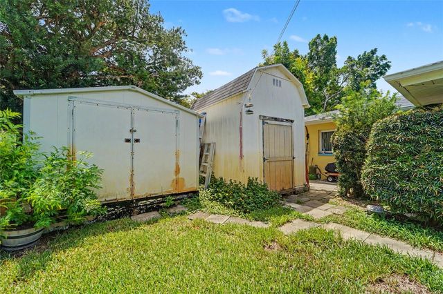9735 50TH AVENUE N, Madeira Beach, FL 33708