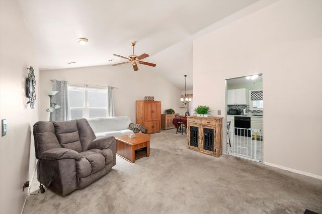 1S670 Manchester Lane, Warrenville, IL 60555