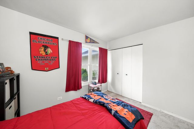 1S670 Manchester Lane, Warrenville, IL 60555