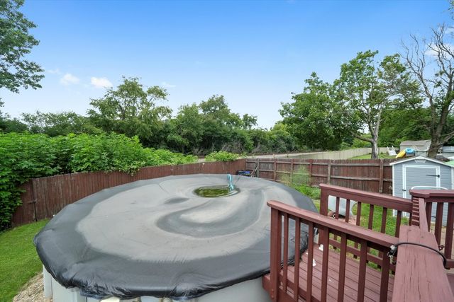 1S670 Manchester Lane, Warrenville, IL 60555