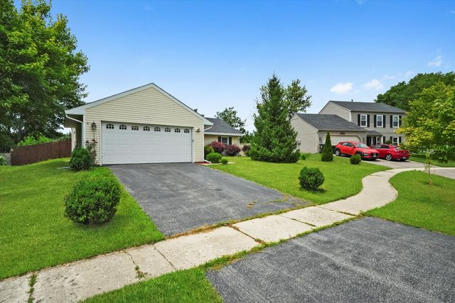 1S670 Manchester Lane, Warrenville, IL 60555