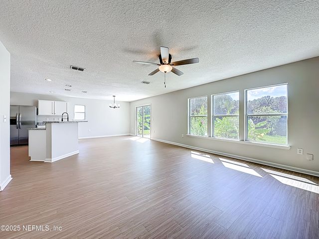 11855 ALEXANDRA Drive, Jacksonville, FL 32218