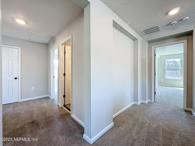 11855 ALEXANDRA Drive, Jacksonville, FL 32218