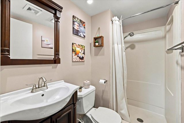 1632 Parkway DRIVE, Port Washington, WI 53074
