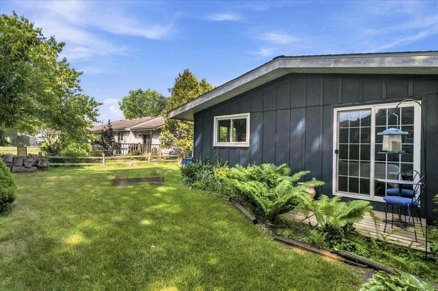 1632 Parkway DRIVE, Port Washington, WI 53074