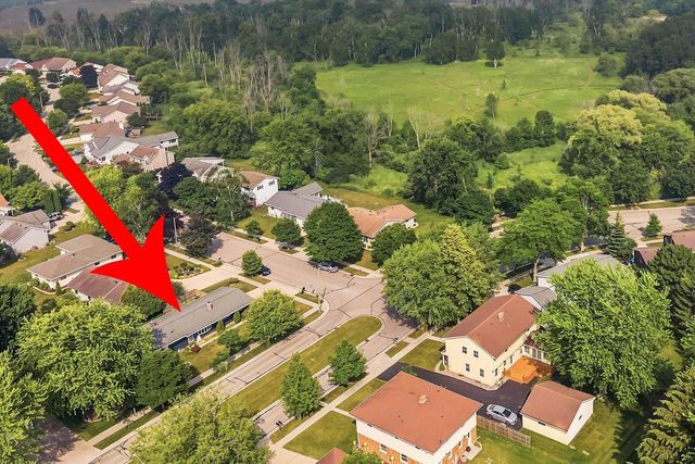 1632 Parkway DRIVE, Port Washington, WI 53074