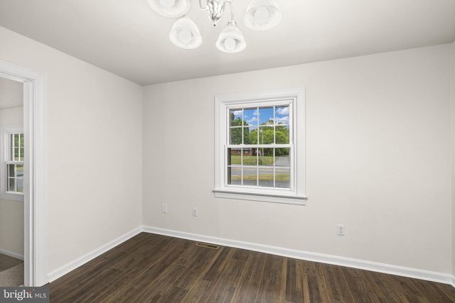 8267 KINGS HWY, King George, VA 22485