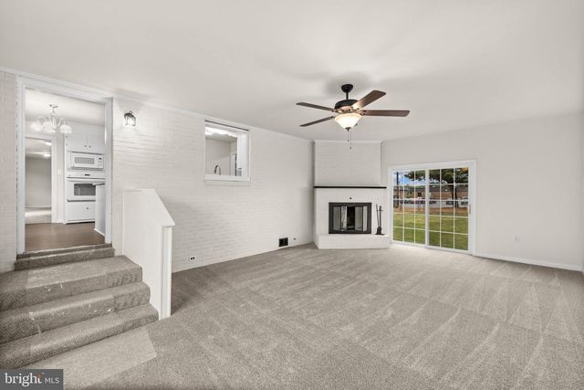 8267 KINGS HWY, King George, VA 22485