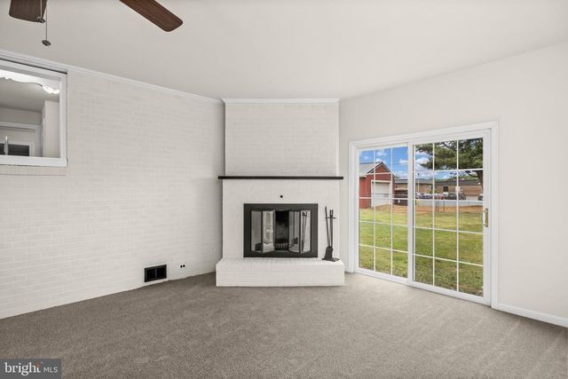 8267 KINGS HWY, King George, VA 22485