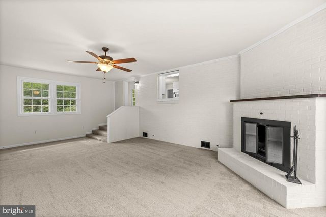 8267 KINGS HWY, King George, VA 22485