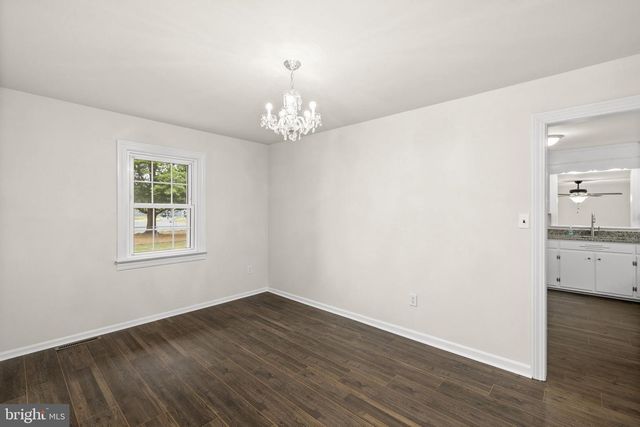 8267 KINGS HWY, King George, VA 22485