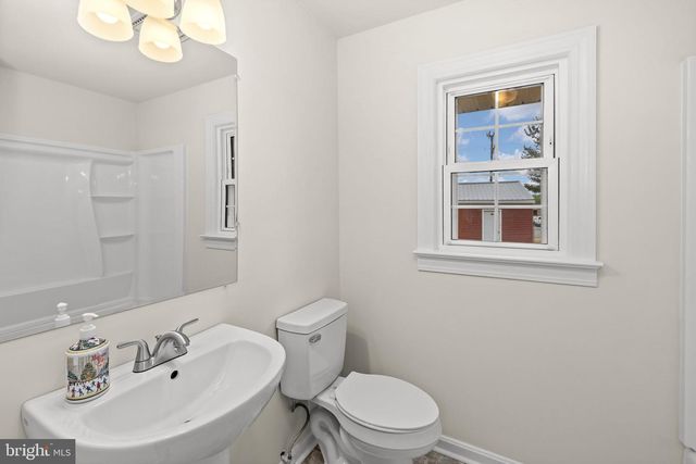 8267 KINGS HWY, King George, VA 22485