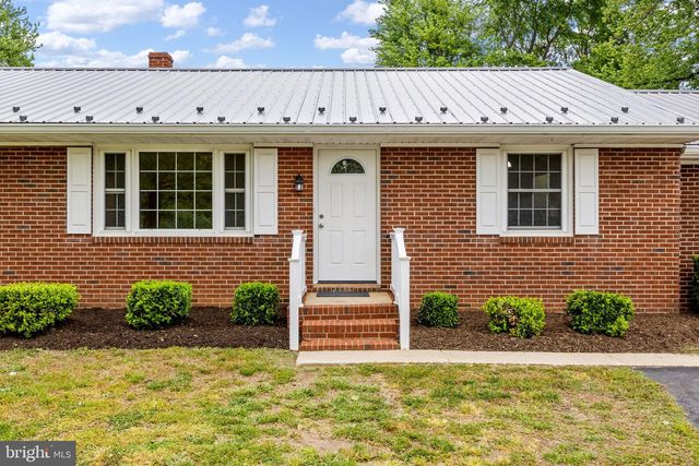 8267 KINGS HWY, King George, VA 22485