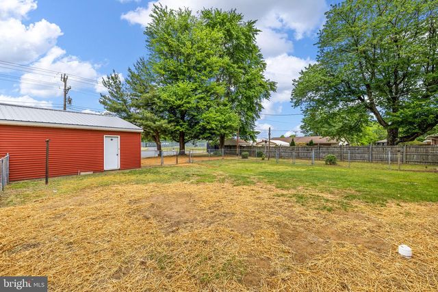 8267 KINGS HWY, King George, VA 22485