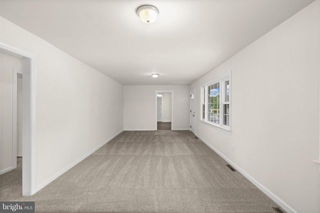 8267 KINGS HWY, King George, VA 22485