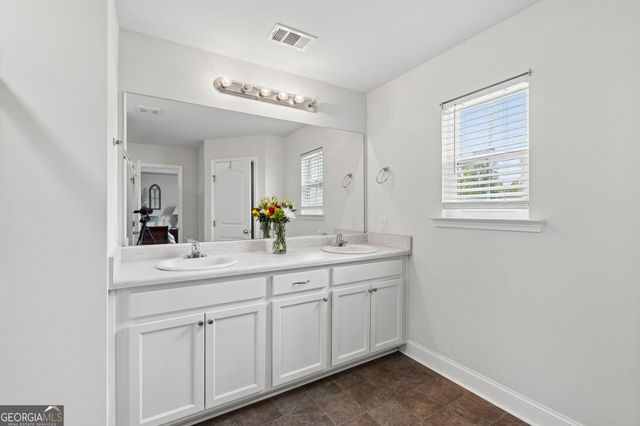 618 Bledsoe Drive, Guyton, GA 31312