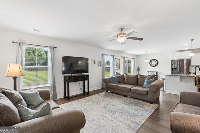 618 Bledsoe Drive, Guyton, GA 31312
