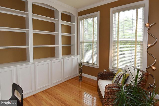 4281 KEARNY LN, Fairfax, VA 22033