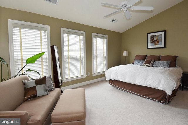 4281 KEARNY LN, Fairfax, VA 22033