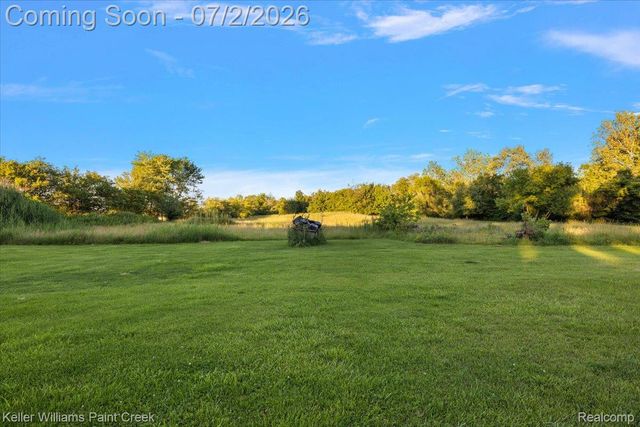 54230 Card Road, Macomb Township, MI 48042