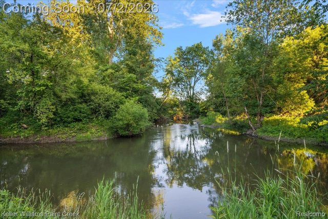 54230 Card Road, Macomb Township, MI 48042