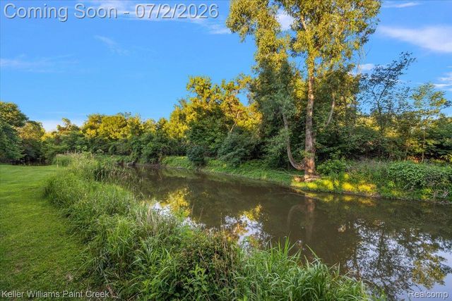 54230 Card Road, Macomb Township, MI 48042